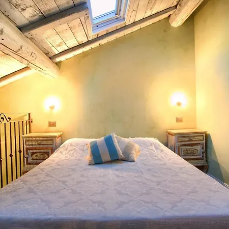 Lägenhet Casa Pepe Con Ac E Wifi In Borgo Ligure